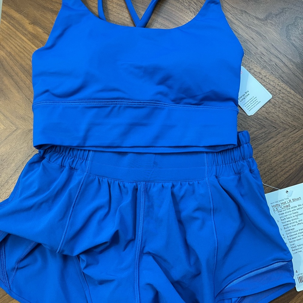 NWT lululemon sympathy blue set size 4